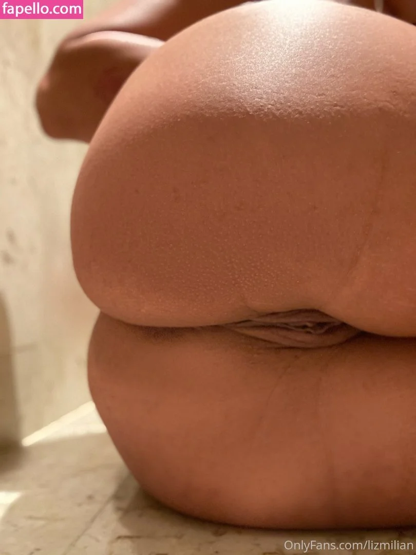 Liz Milian image 7