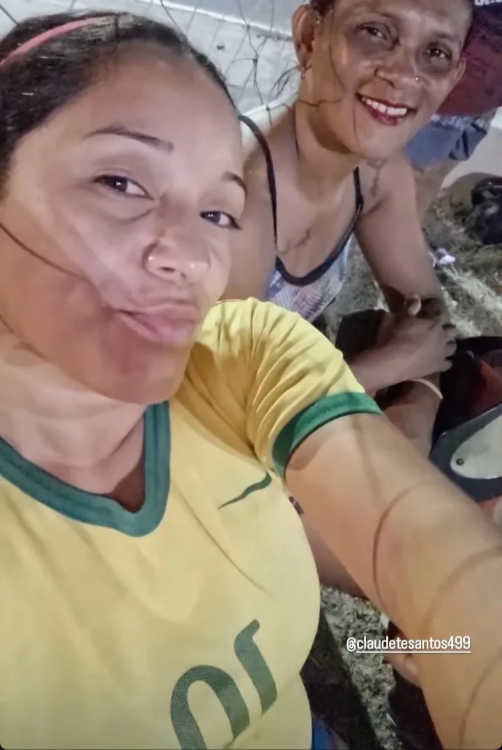 ẞªñdrä MILF gostosa image 9
