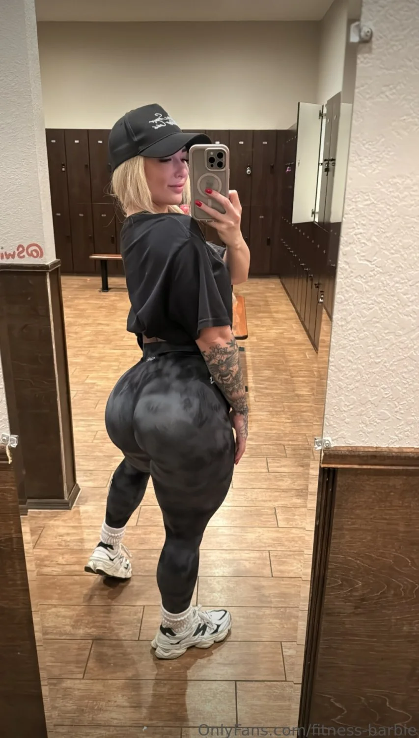 fitness barbie image 5