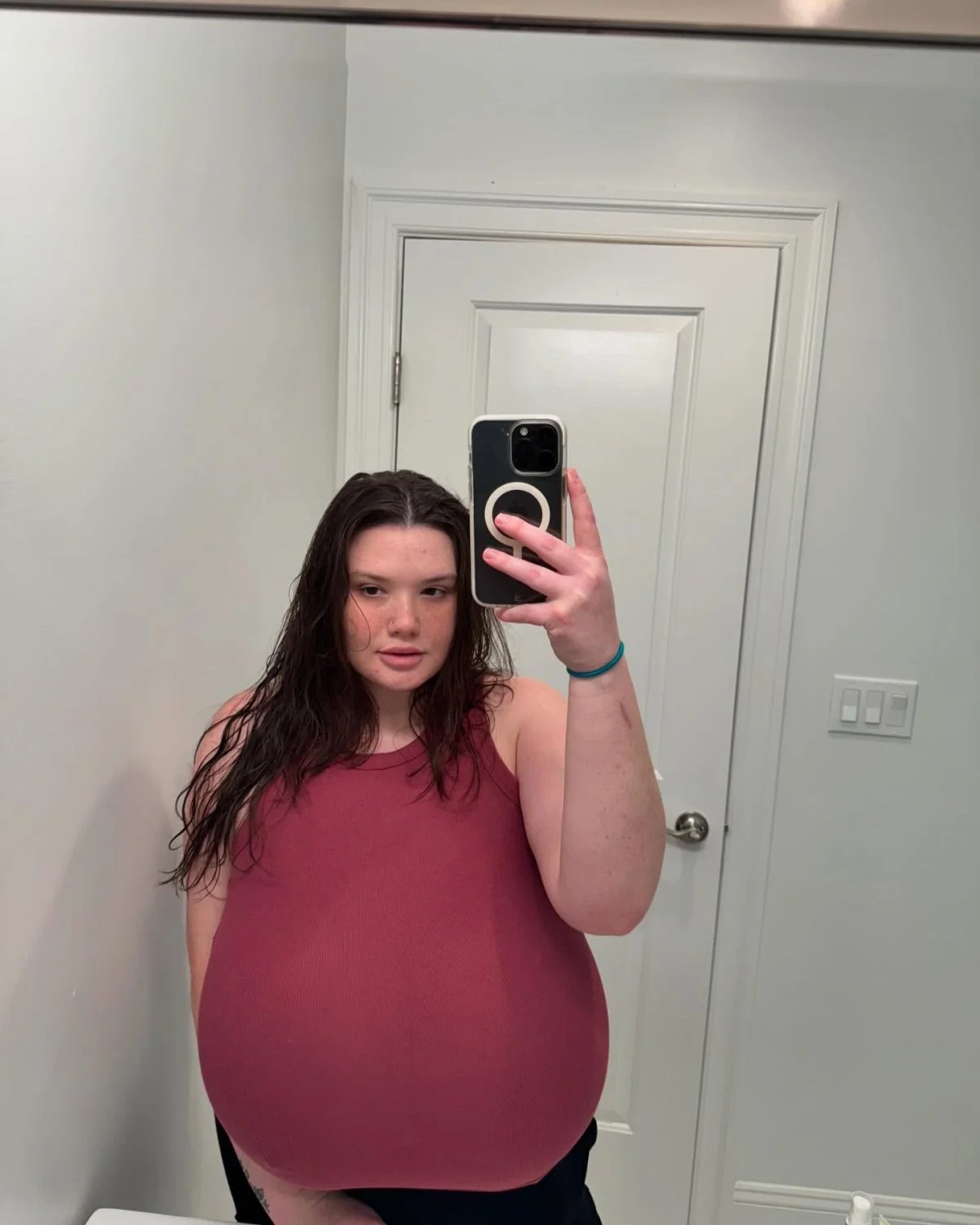 Kaitlyn image 2