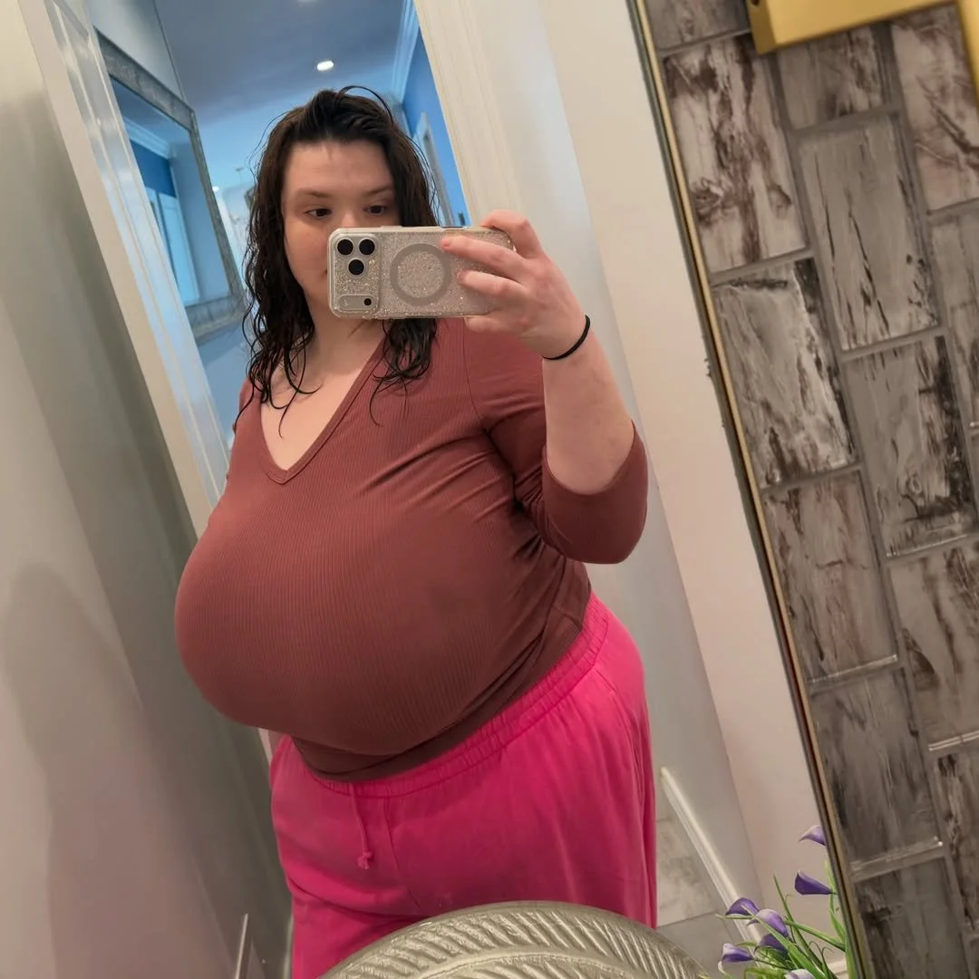 Kaitlyn image 4