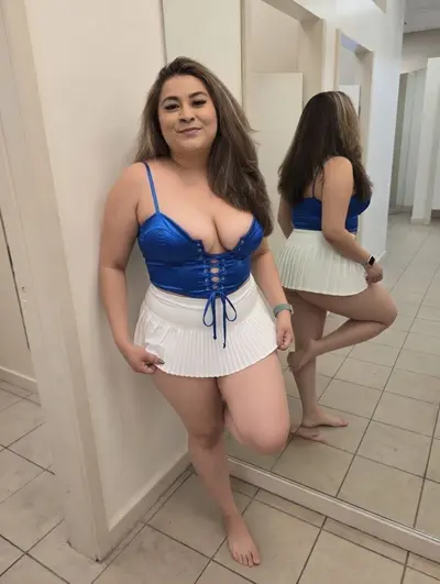 Thick Latina San Diego exposure by her boyfriend 😈 cover image