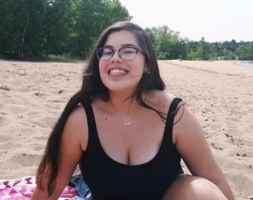 Another day. Another video of my fat ex flashing her big fat tits main image