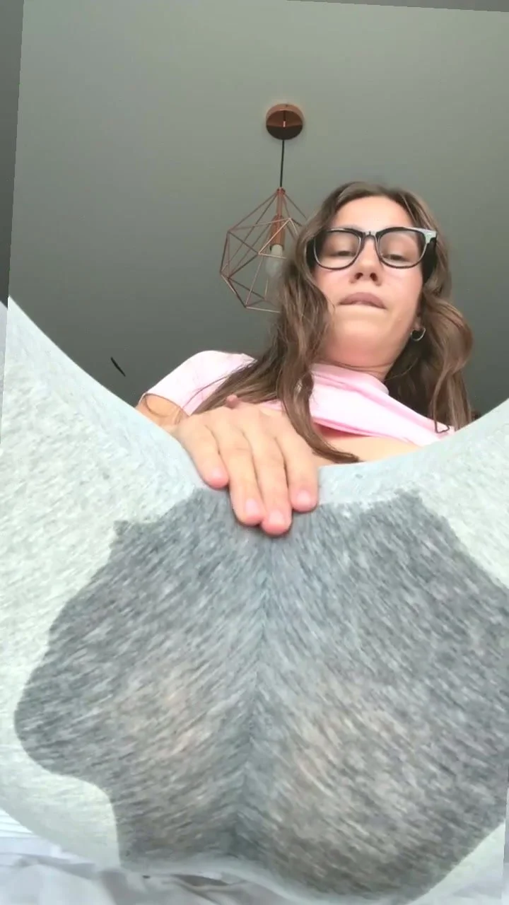 🔞 horny tight ass fingering pussy horny nude squirt 🫦😈 Check my OF image 3