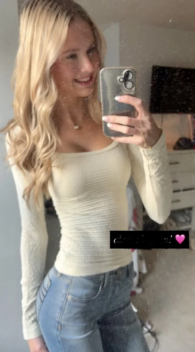 Blonde bombshell is a tall and thin IRL baddie image 22