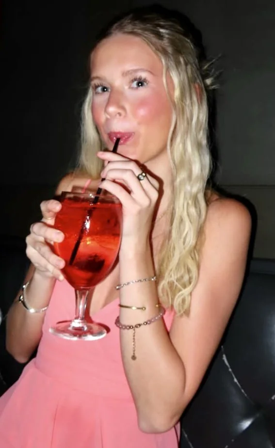 Blonde bombshell is a tall and thin IRL baddie image 7