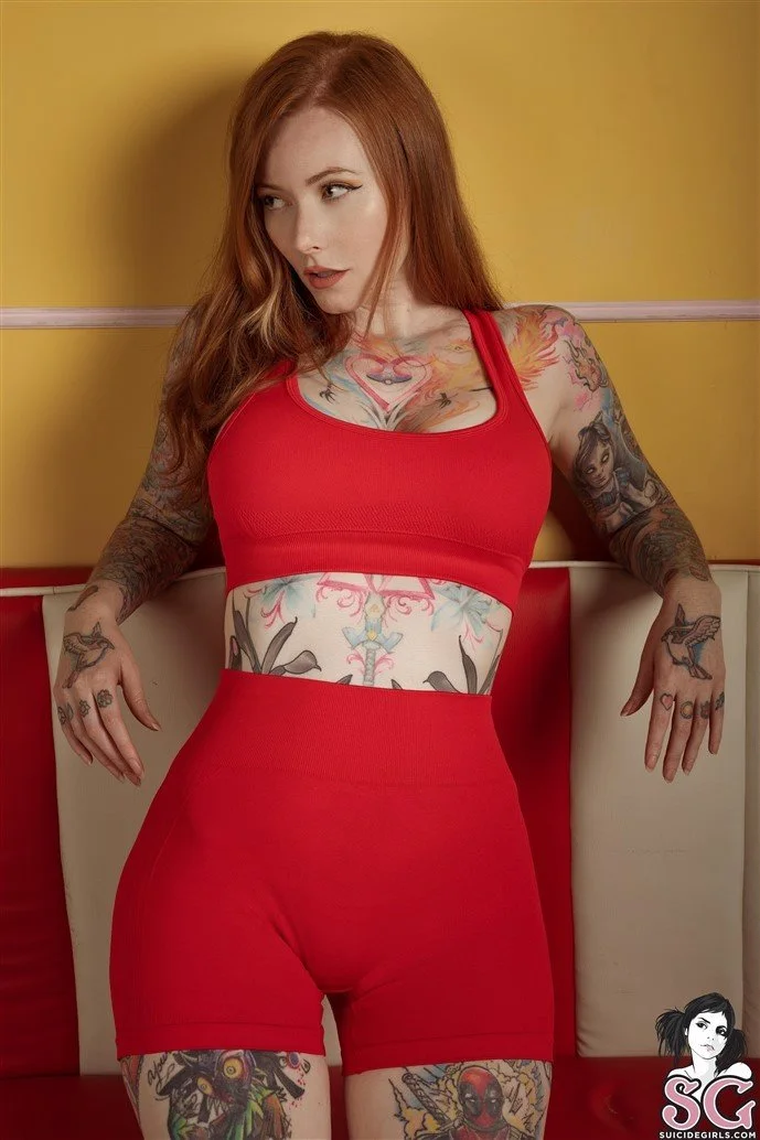 Mistyy Suicide-Retro red (Suicide Girls) image 18