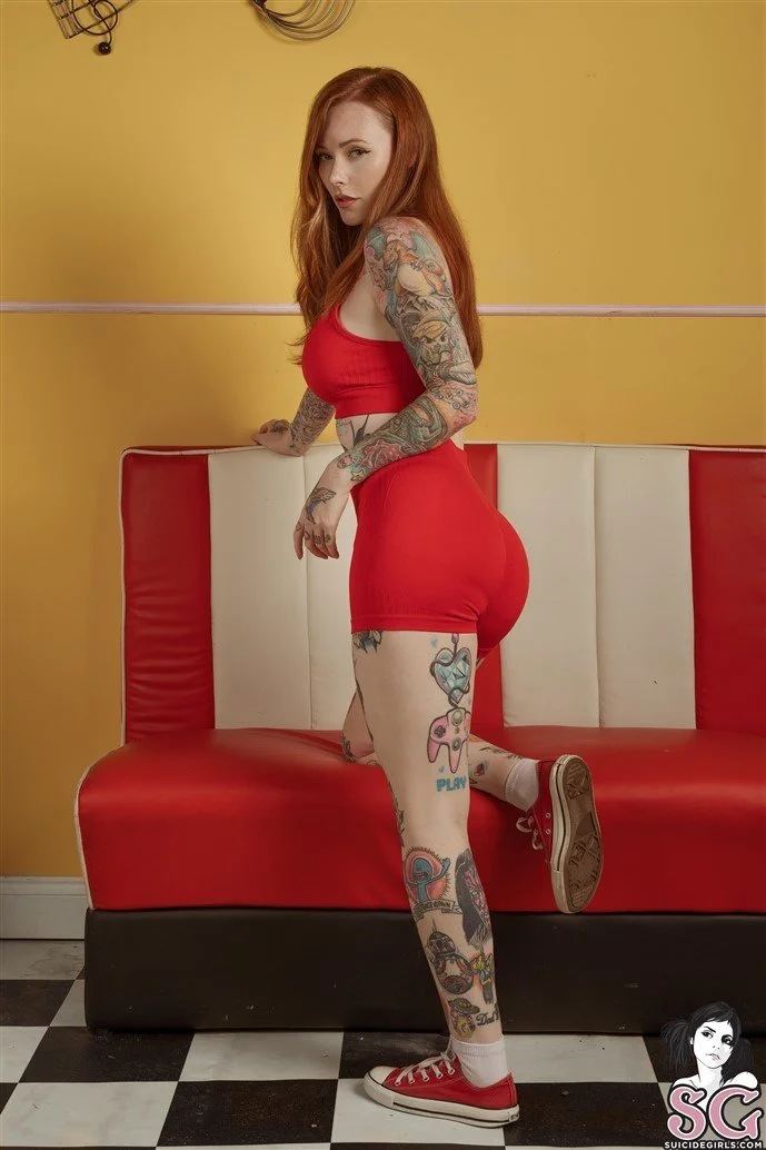 Mistyy Suicide-Retro red (Suicide Girls) image 20
