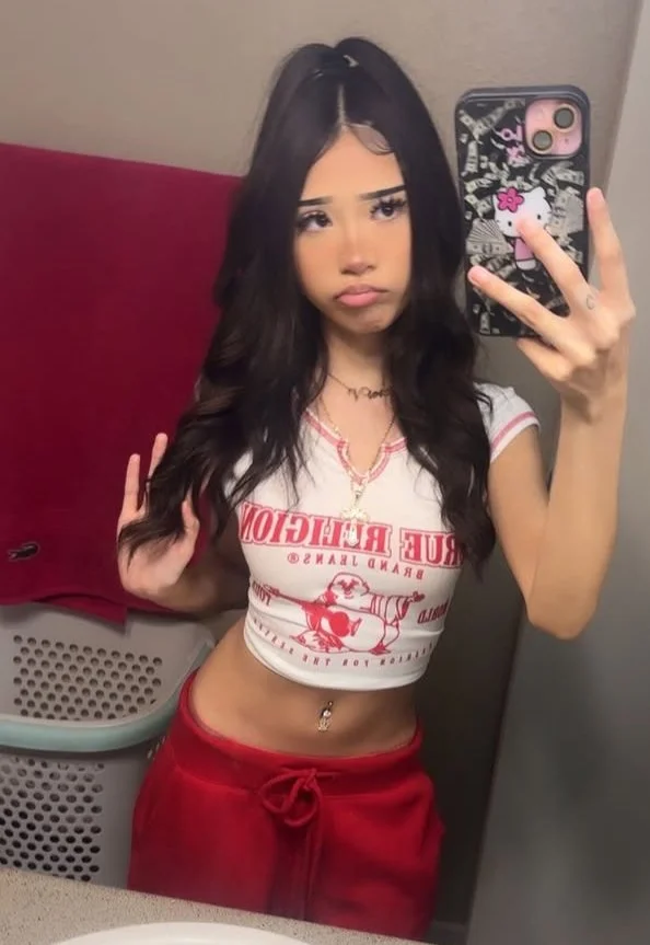 Freaky ABG Teen image 4