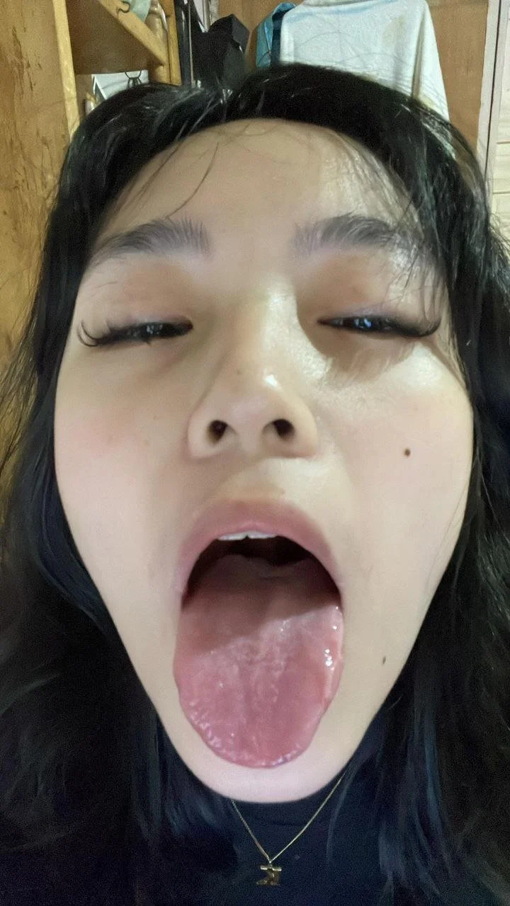 cute asian ABG image 6