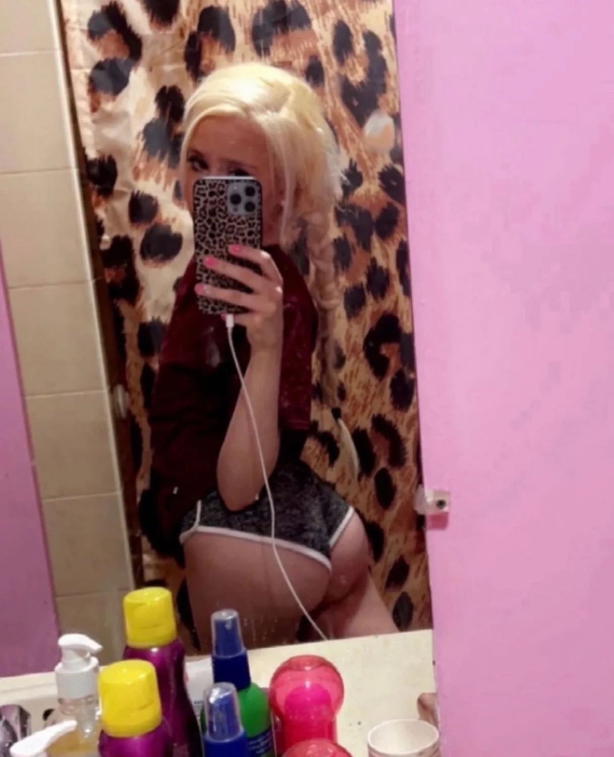 19 year old instagram slut image 19