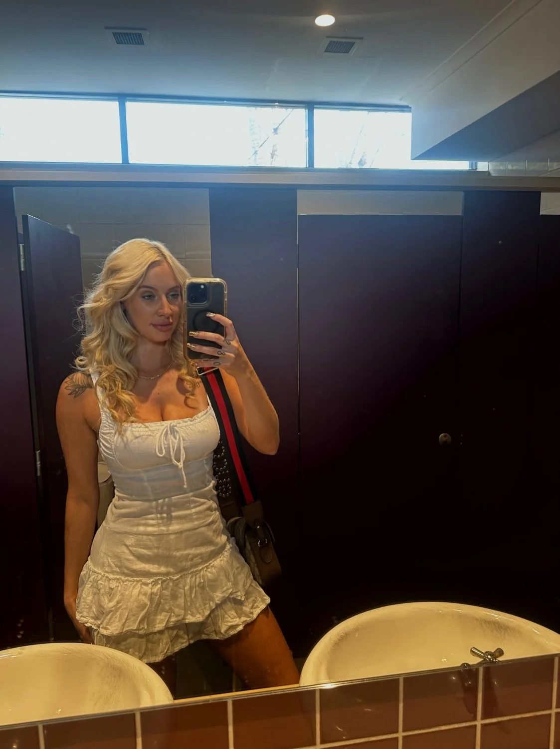 I bet you won't fuck me in public bathroom image 2