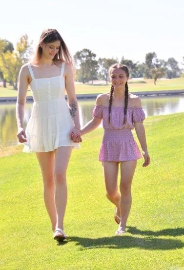 Which one would you fuck first, the tall one or the short one? In the ass or the pussy? main image
