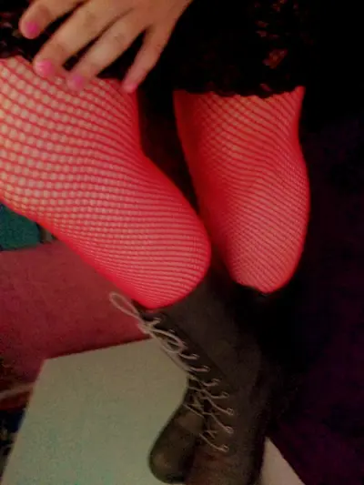Red nets cover image