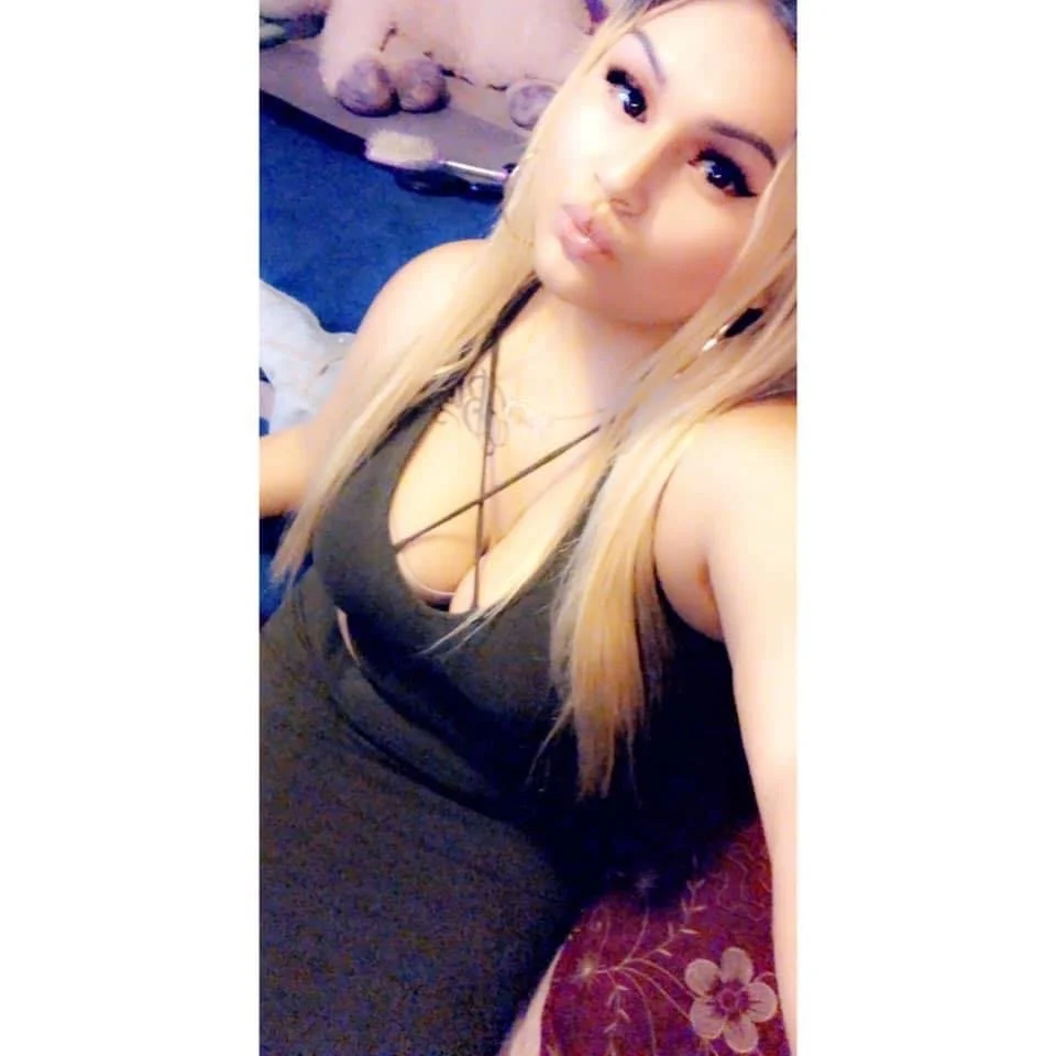 Big tit Latina image 4