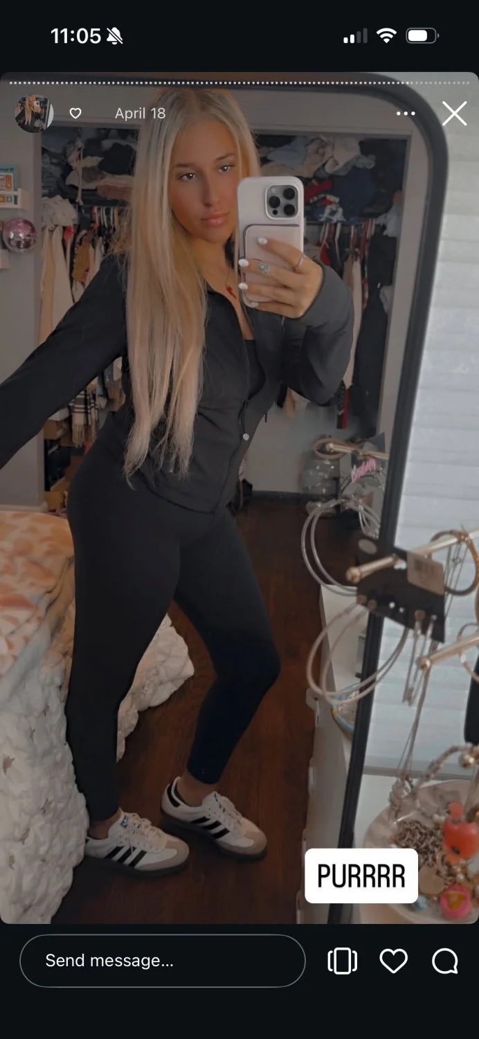 sexy pregnant philly image 10