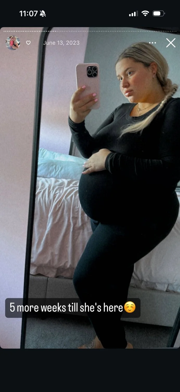 sexy pregnant philly image 28