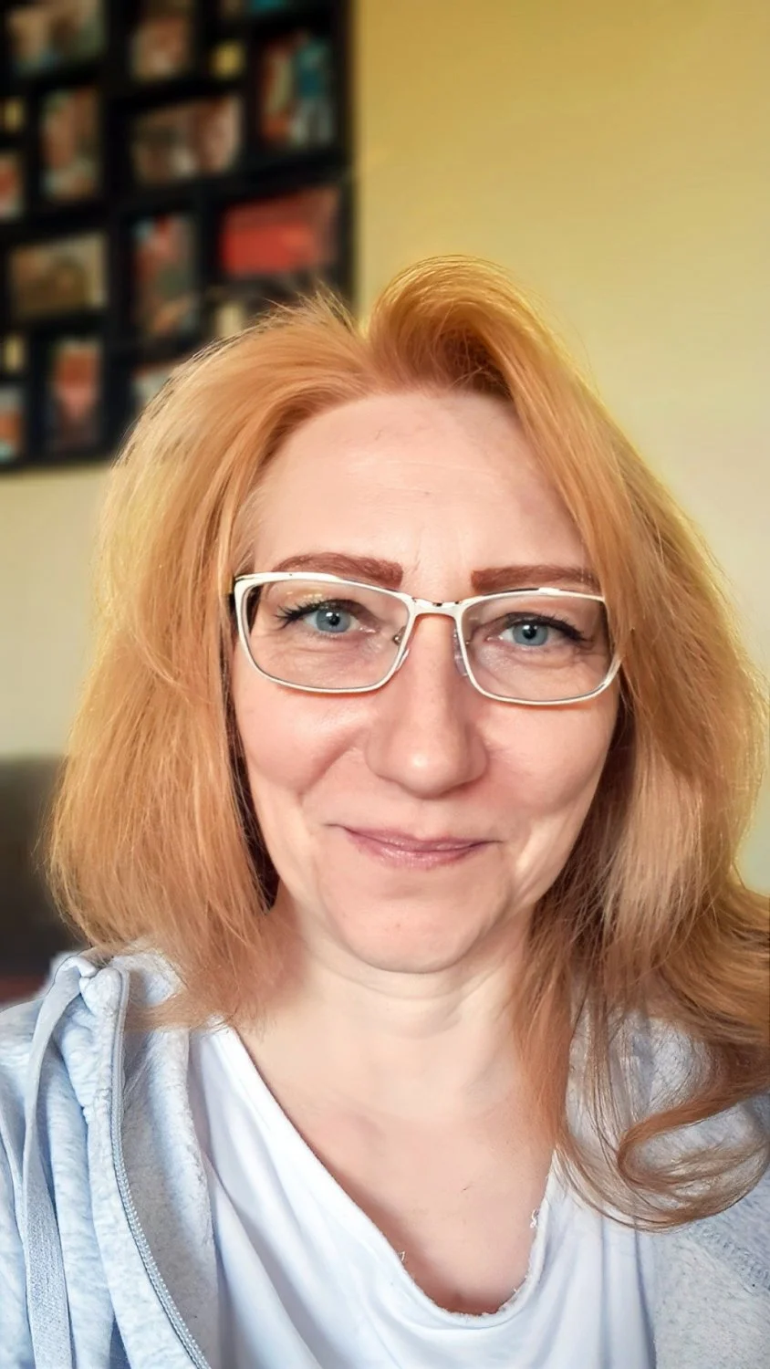 Sexy MILF Kathrin image 15