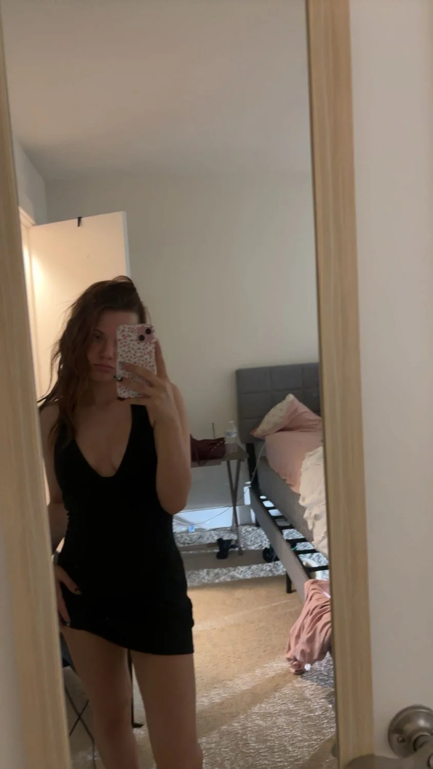 Busty teen with a fat ass image 2