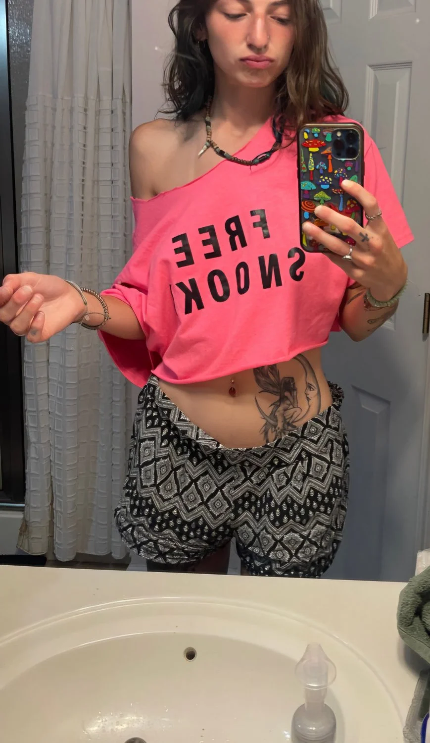 Skinny fit alt hippie BBC loving slut sextapes 18+ (2) main image