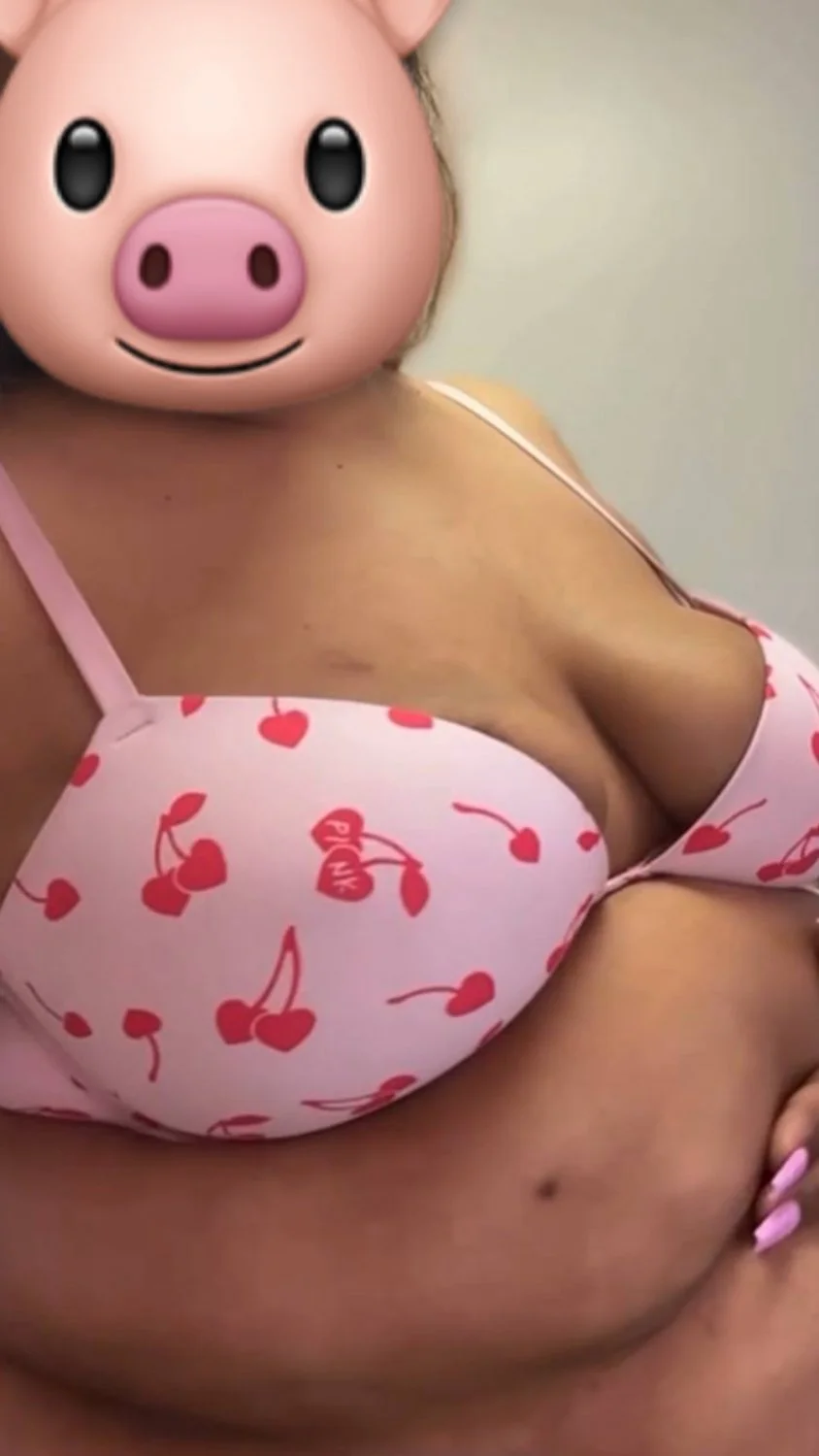 Phat Pussy Piggy 🐷 image 35