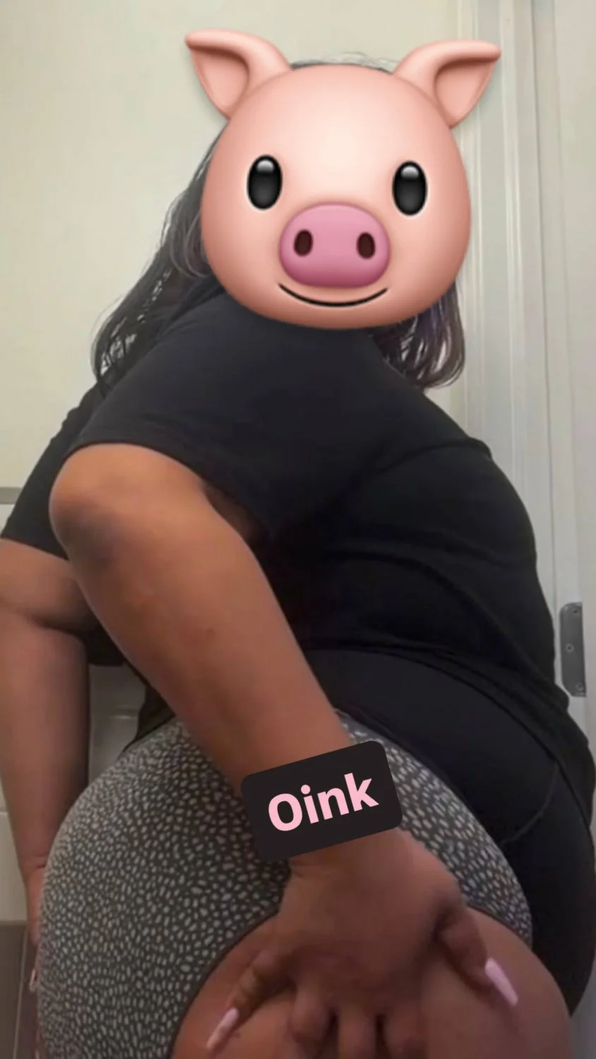 Phat Pussy Piggy 🐷 image 41