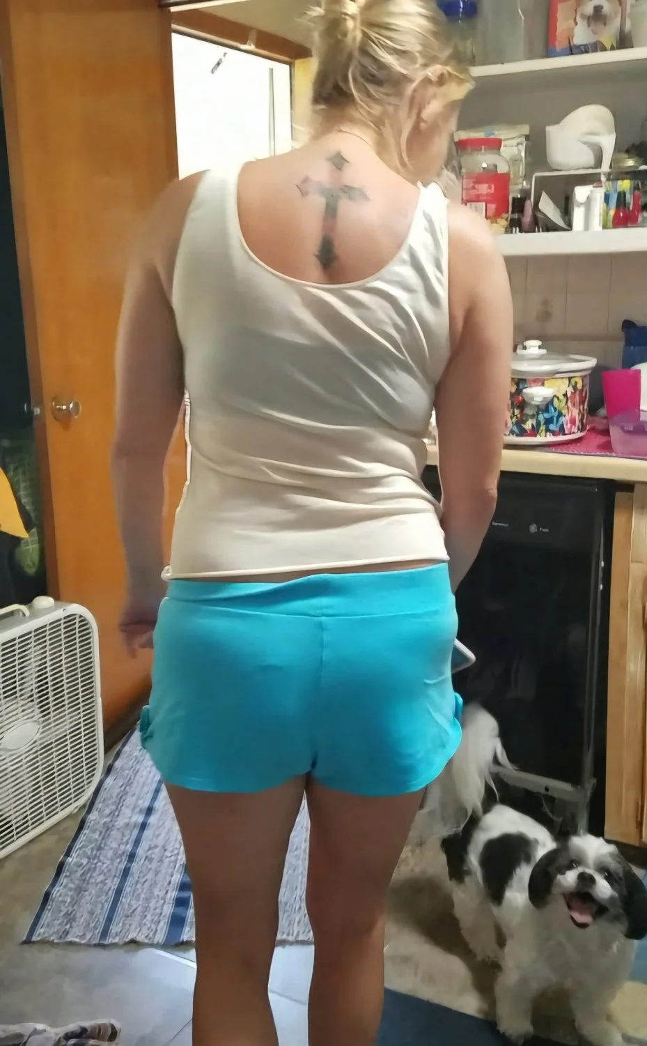 Braless Lori image 21