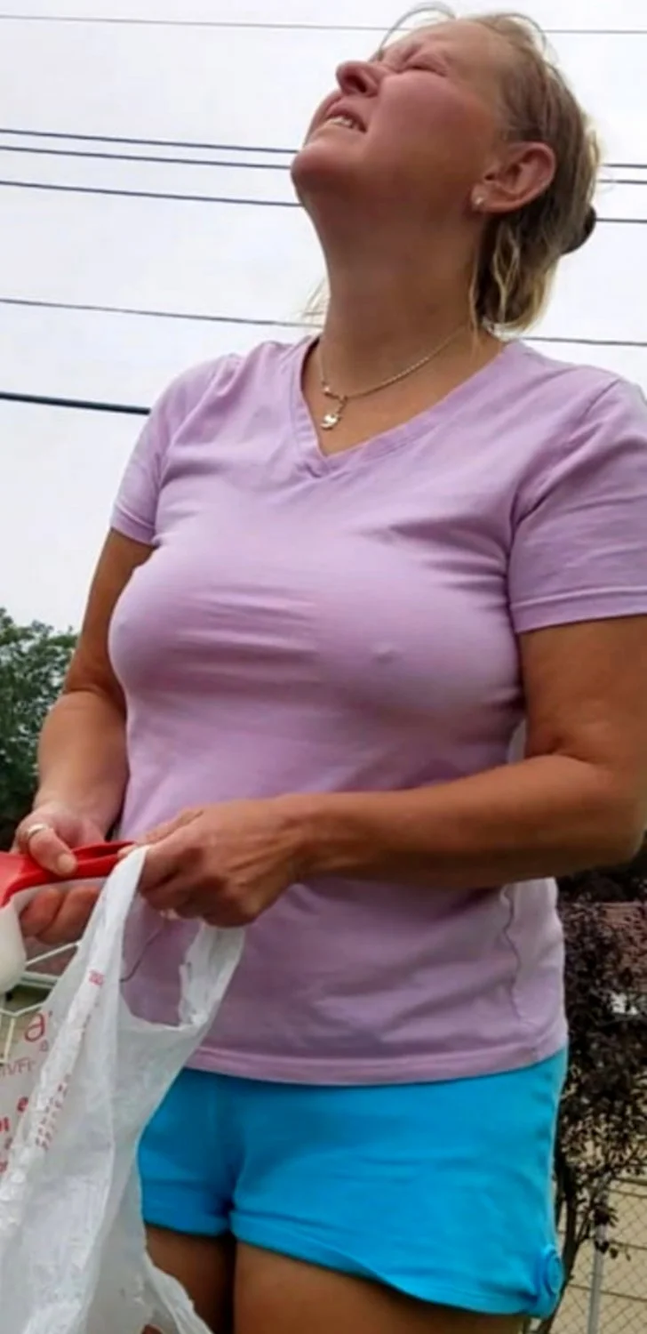 Braless Lori image 30