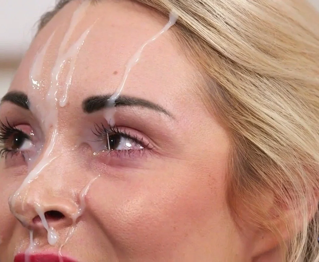 Fancy blonde pornstar elegantly takes a big cumshot on her face image 22