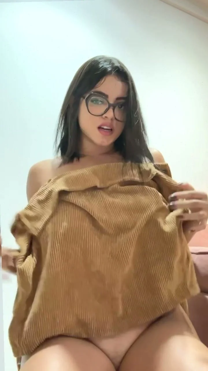🔞 horny slut perfect ass moaning nude tight pussy 😈🍑 OF image 2