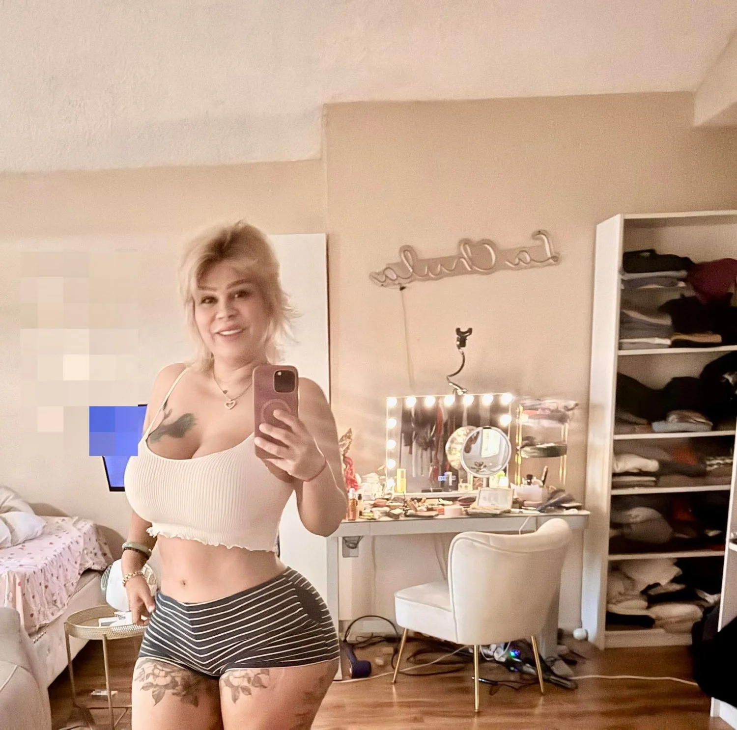 Mix sexys maduras image 3