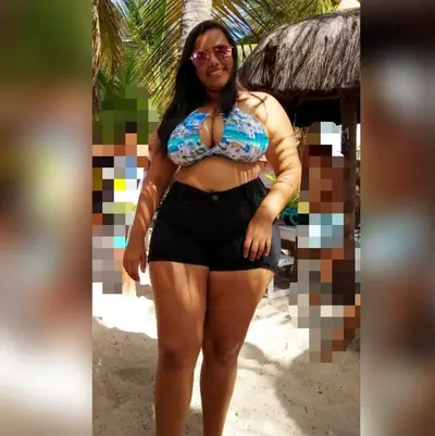Corno quer ver sua gorda sendo esfolada por picas cover image