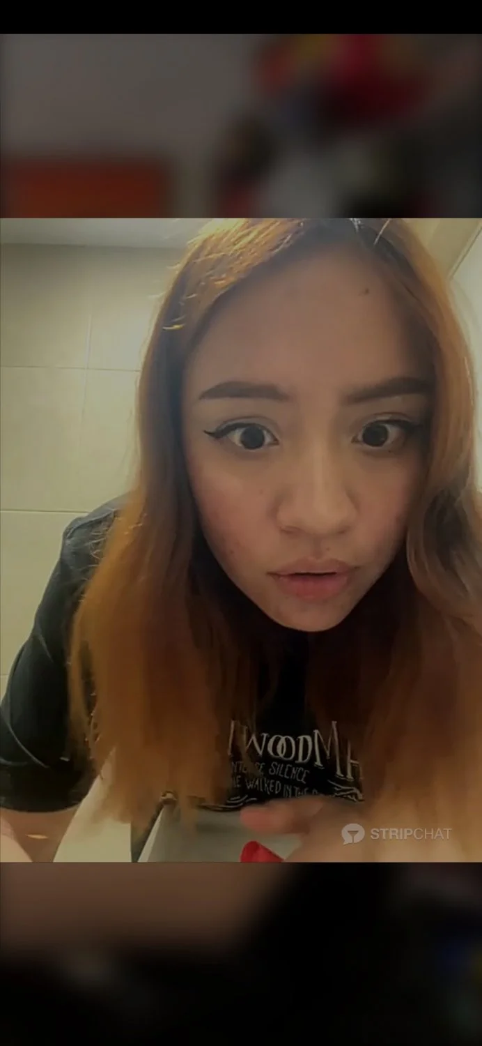 Chica del Oxxo enseñando tetas y panocha parte 1 image 18