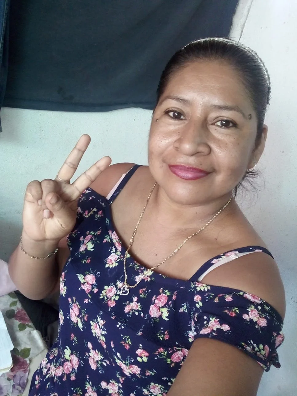 Señora hermosa culo gordo image 23