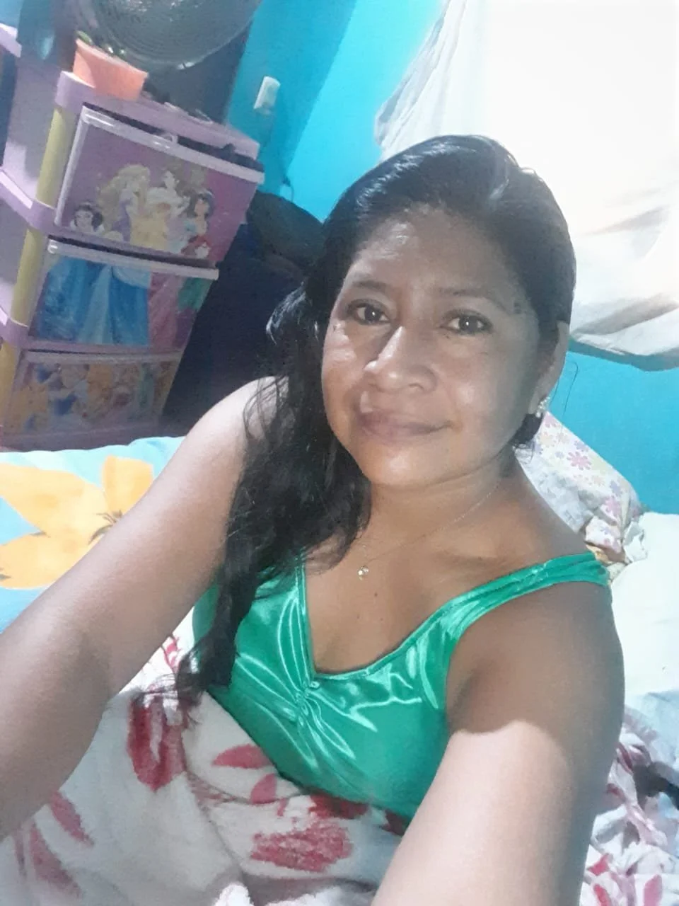 Señora hermosa culo gordo image 9