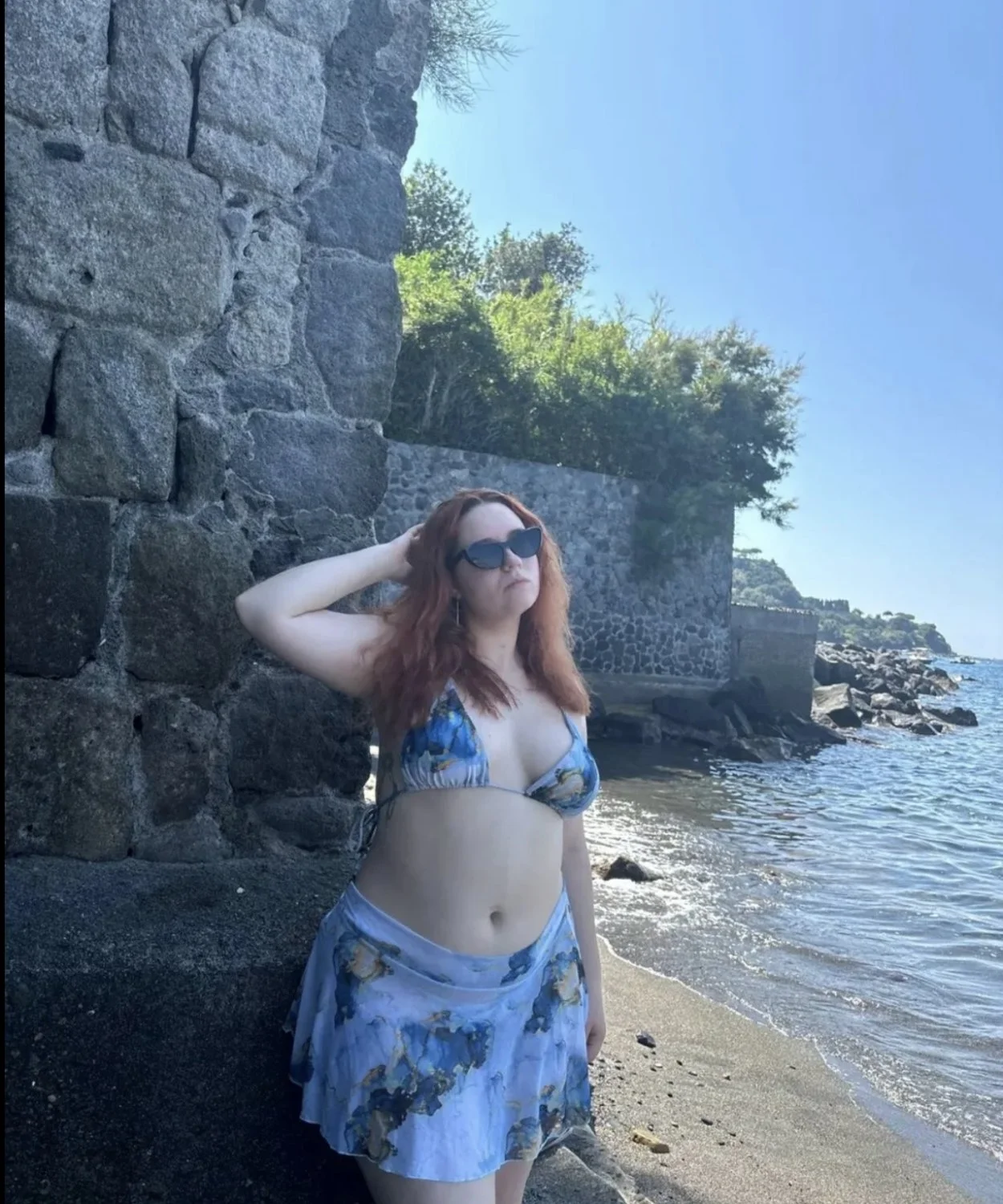 Busty Romanian snowbunny Cristina image 12