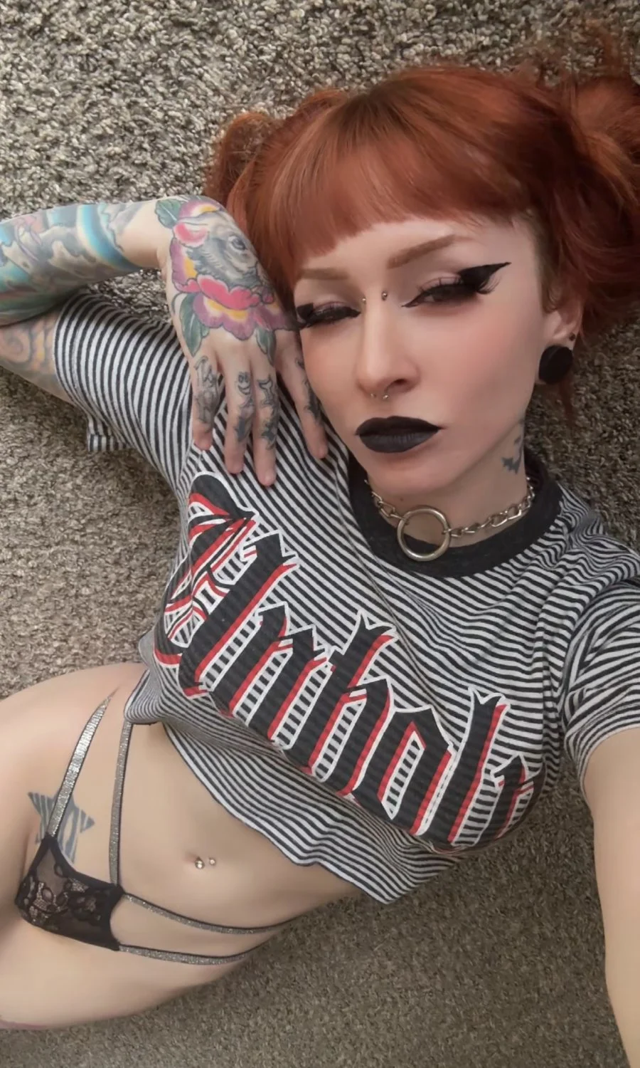 You deserve to be despised by a woman like me main image