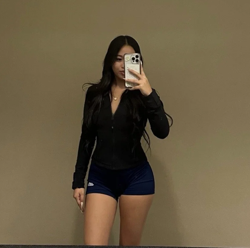 Asian Gym Rat image 5