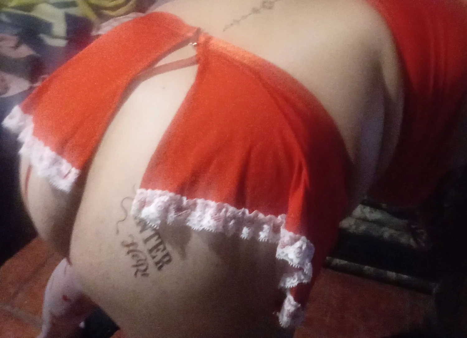 Hoy toca estrenar mi traje de sirvienta caliente image 7