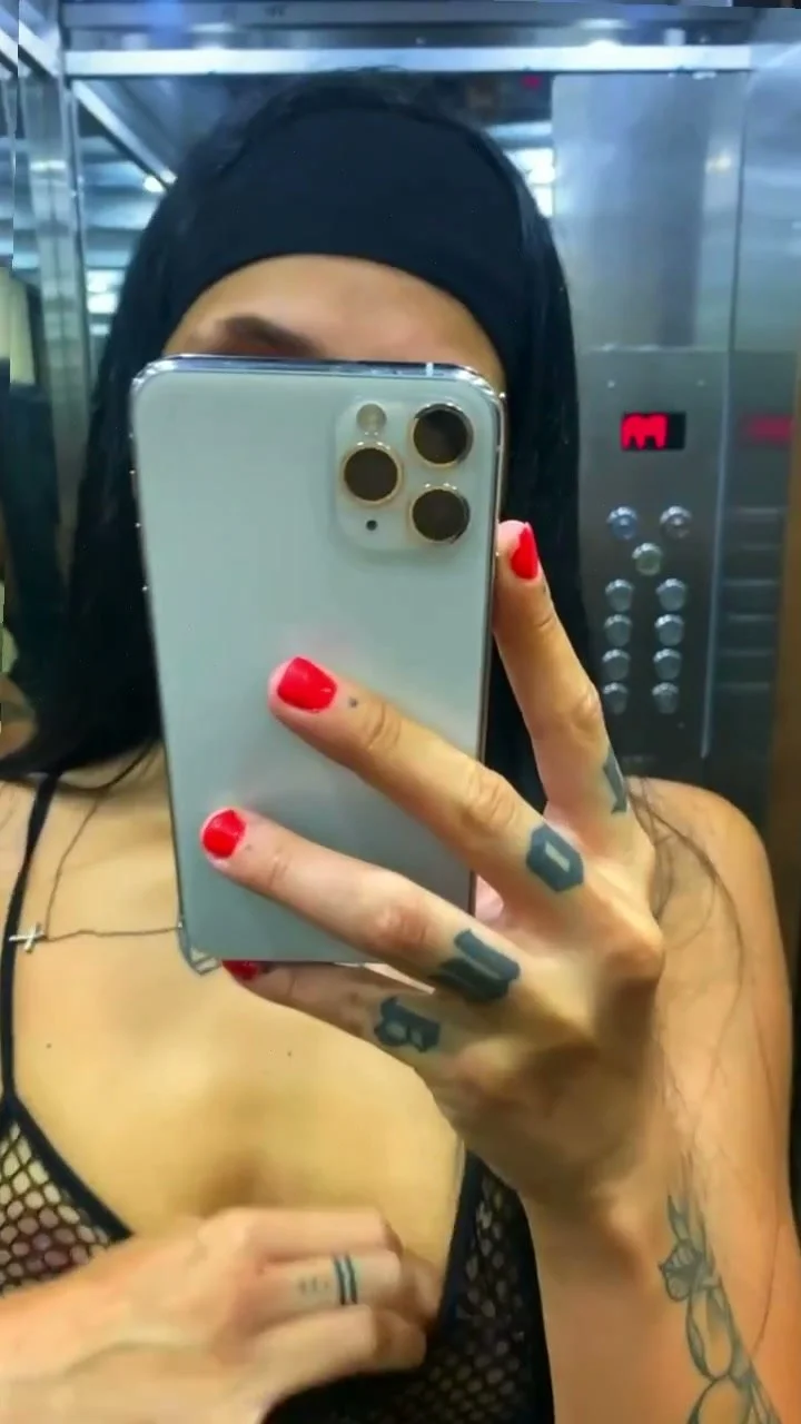 🔞 petite body horny slut orgasming shaved pussy nude 🍑💦 OF image 5