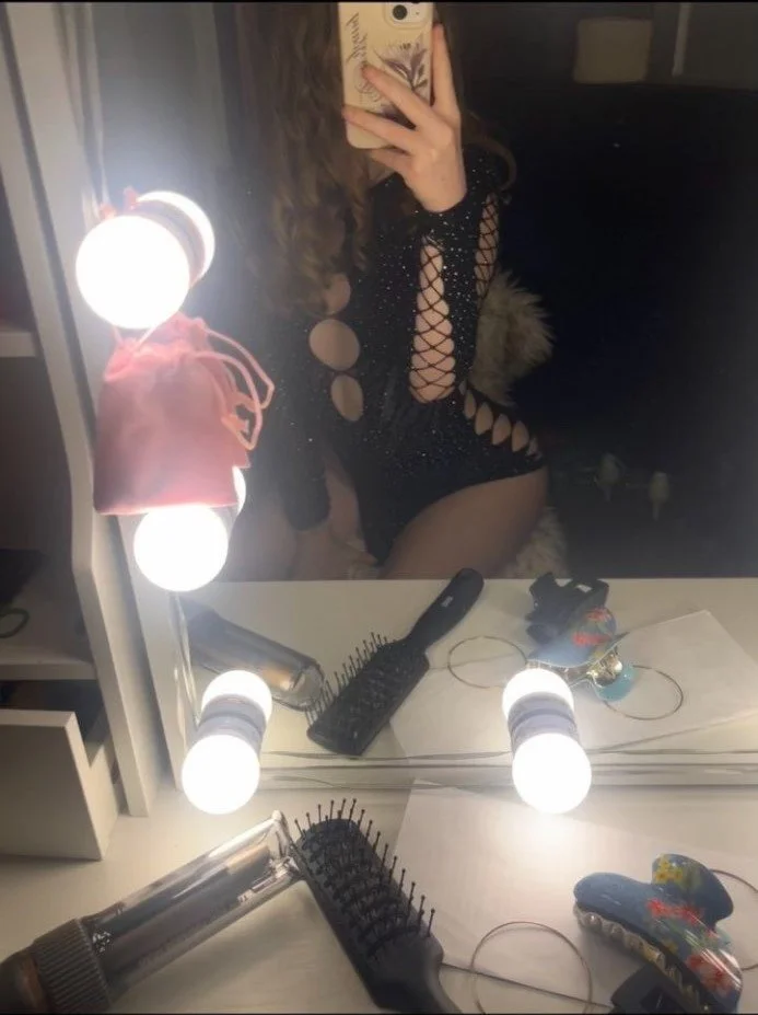 White Alt Baddie Gets Her Pussy Pounded image 5