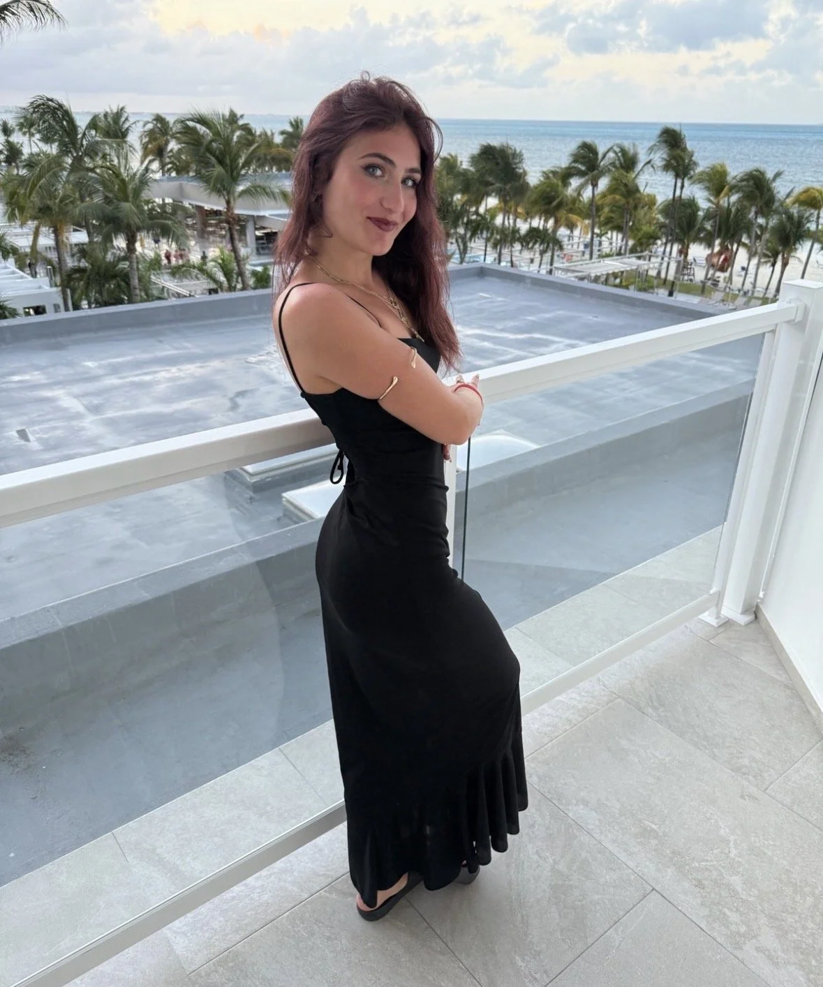 Delesha is a tight college teen lover’s dream main image