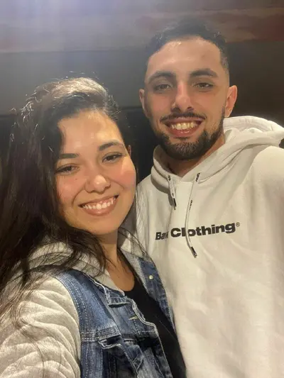 Caiu na net casal! morena putinha foi gravada e vazada pelo ex! cover image