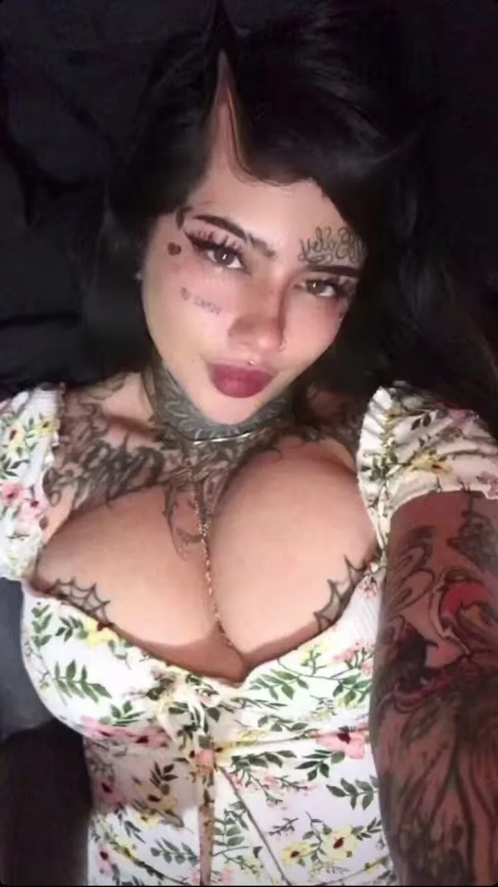 BAD.GRL_ image 3