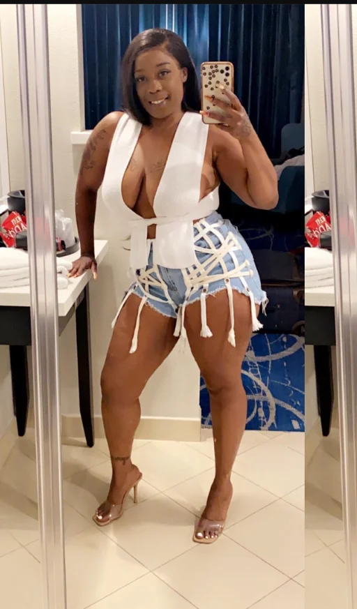 Thick and deadly "Bourbon Street Hustler" finally captured image 12