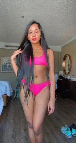 557 - Hot NRI girl nudes image 17