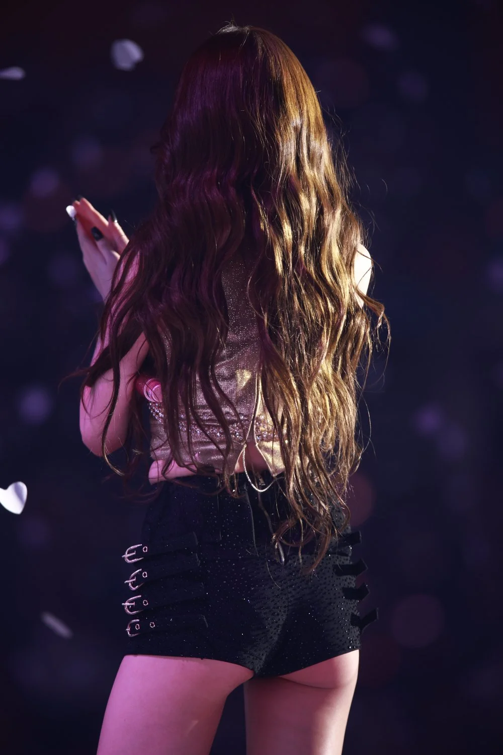 Wonyoung has a very tight big ass image 6