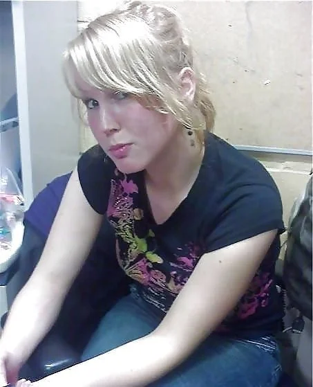 Canadian slut Vanessa submitted image 20