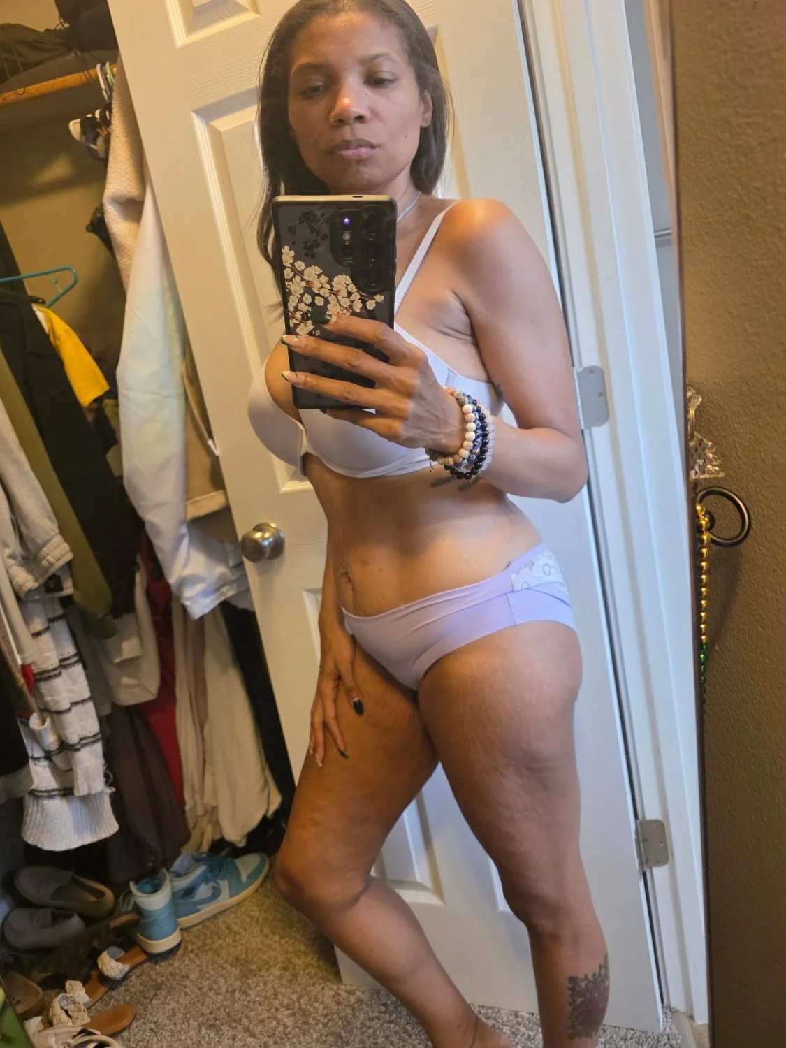 Sexy big titty milf image 4