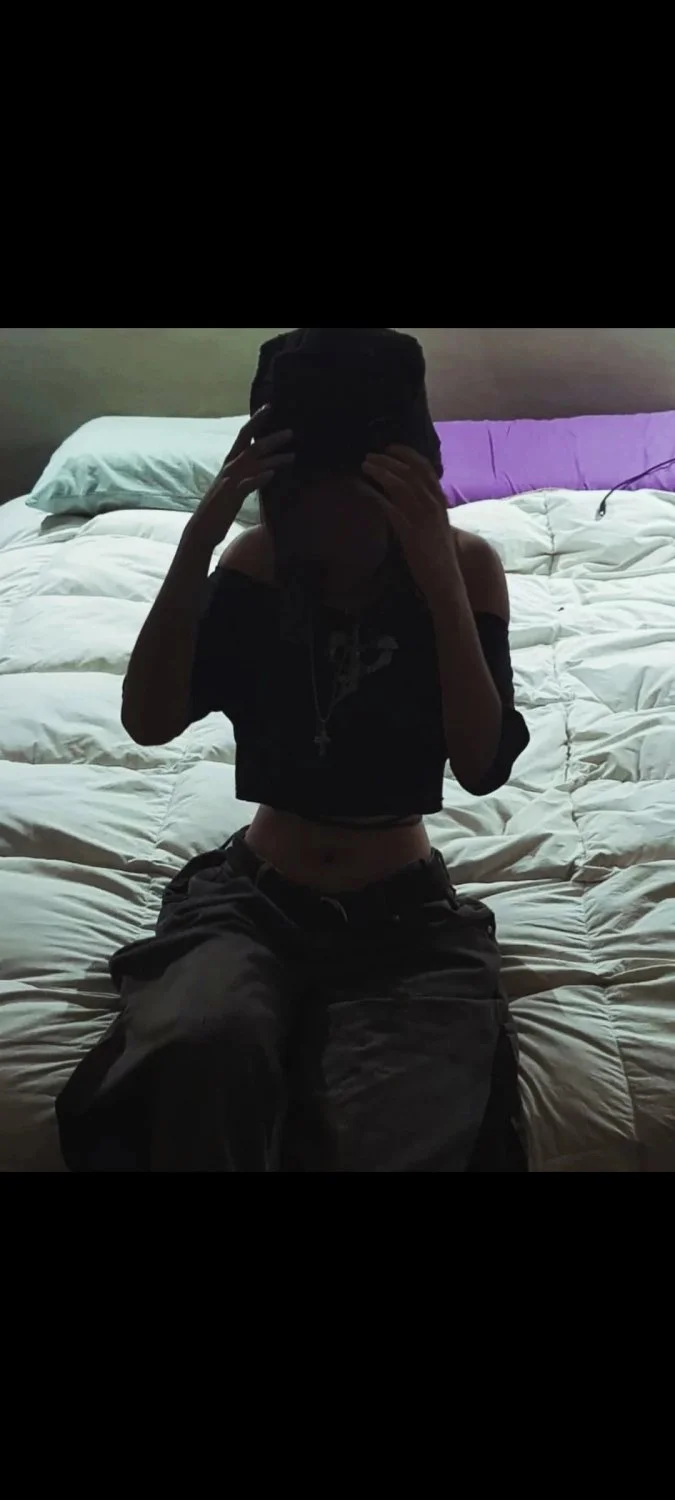 Que opinan de mi amiga, le encanta enseñar el culo, la putita 🤤🤤 image 13
